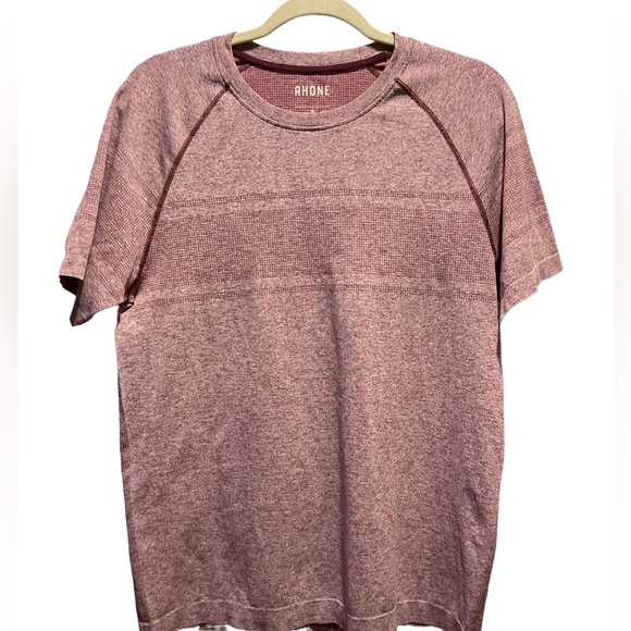 ** Rhône Element Training Shirt - Picture 1 of 6